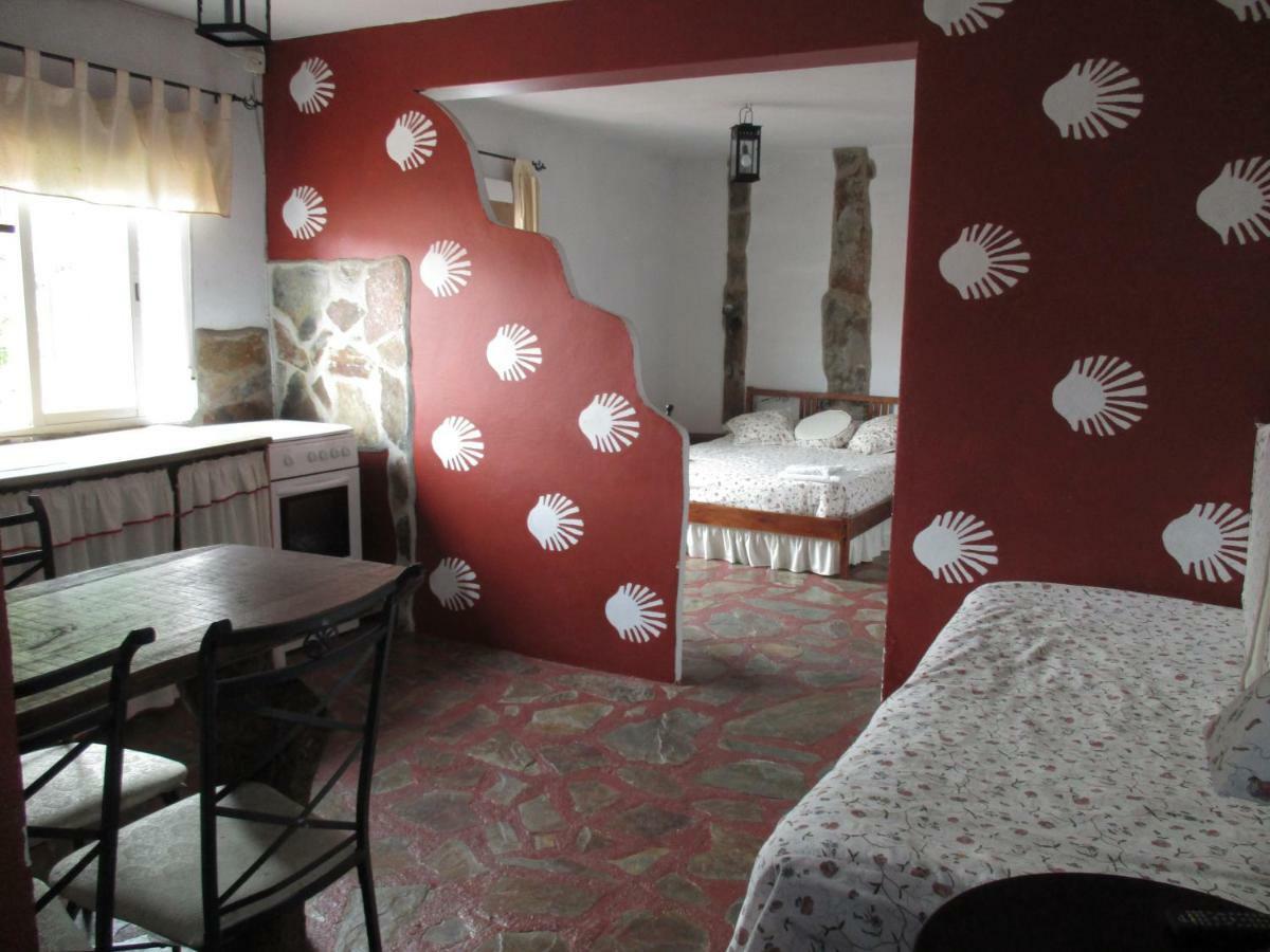 A Casa Da Fonte Hotel Muros Bagian luar foto