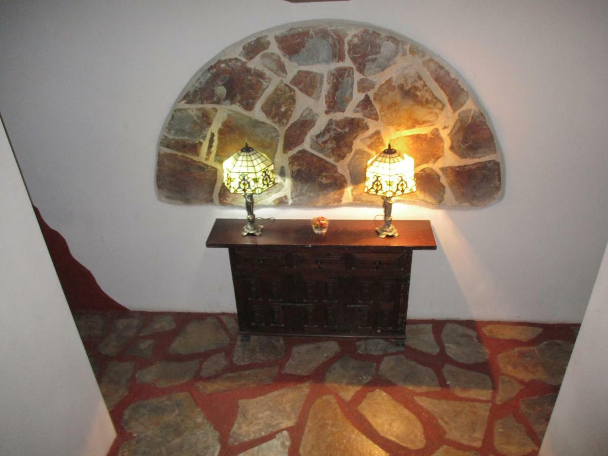 A Casa Da Fonte Hotel Muros Bagian luar foto